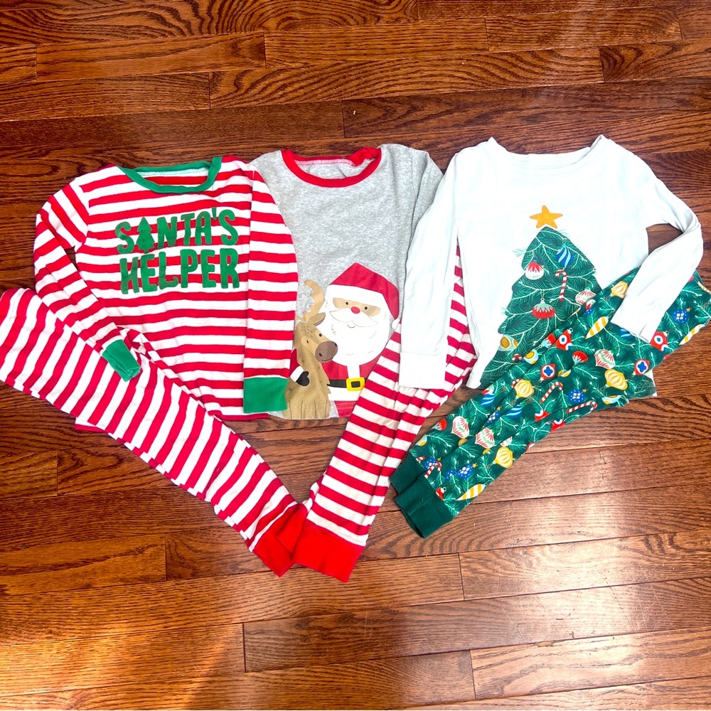Christmas pajama bundle all size 3T